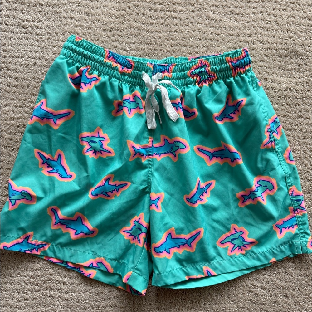 CHUBBIES Men’s Print Swim Shorts - size Medium